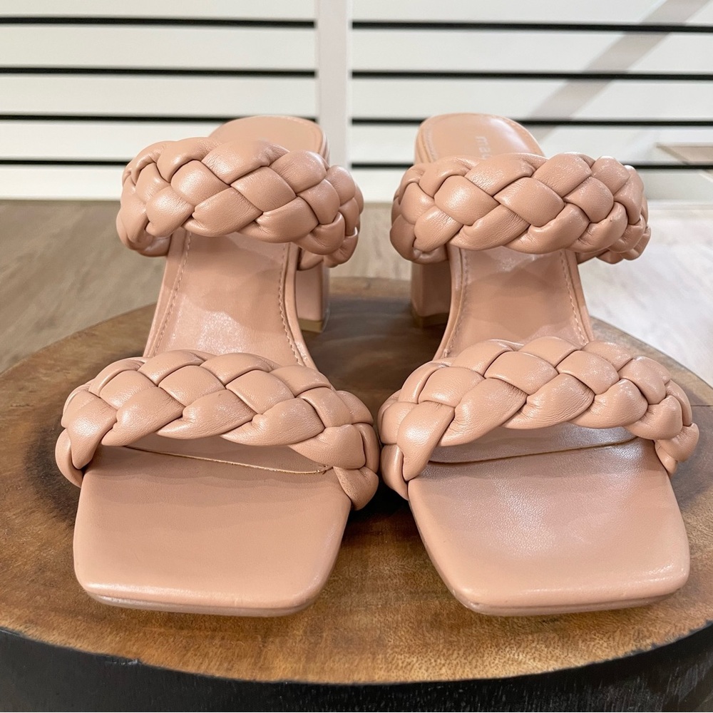 6.5 8 8.5 10 NWT blush tan cream, chunk heal, open toe, faux leather sandals - Picture 8 of 13